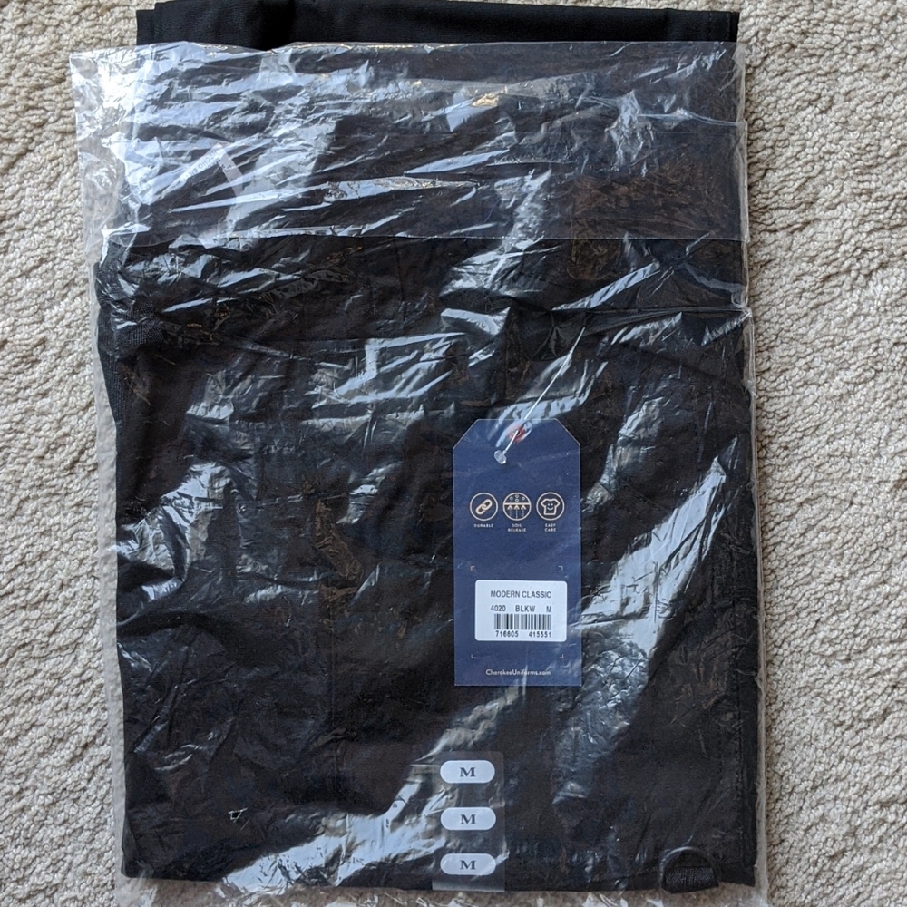 Women's scrub bottoms